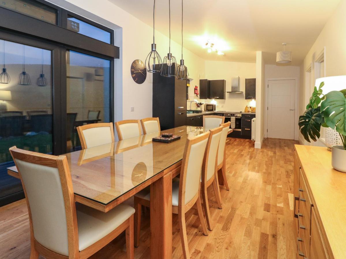 2 Strathtay Holiday home *