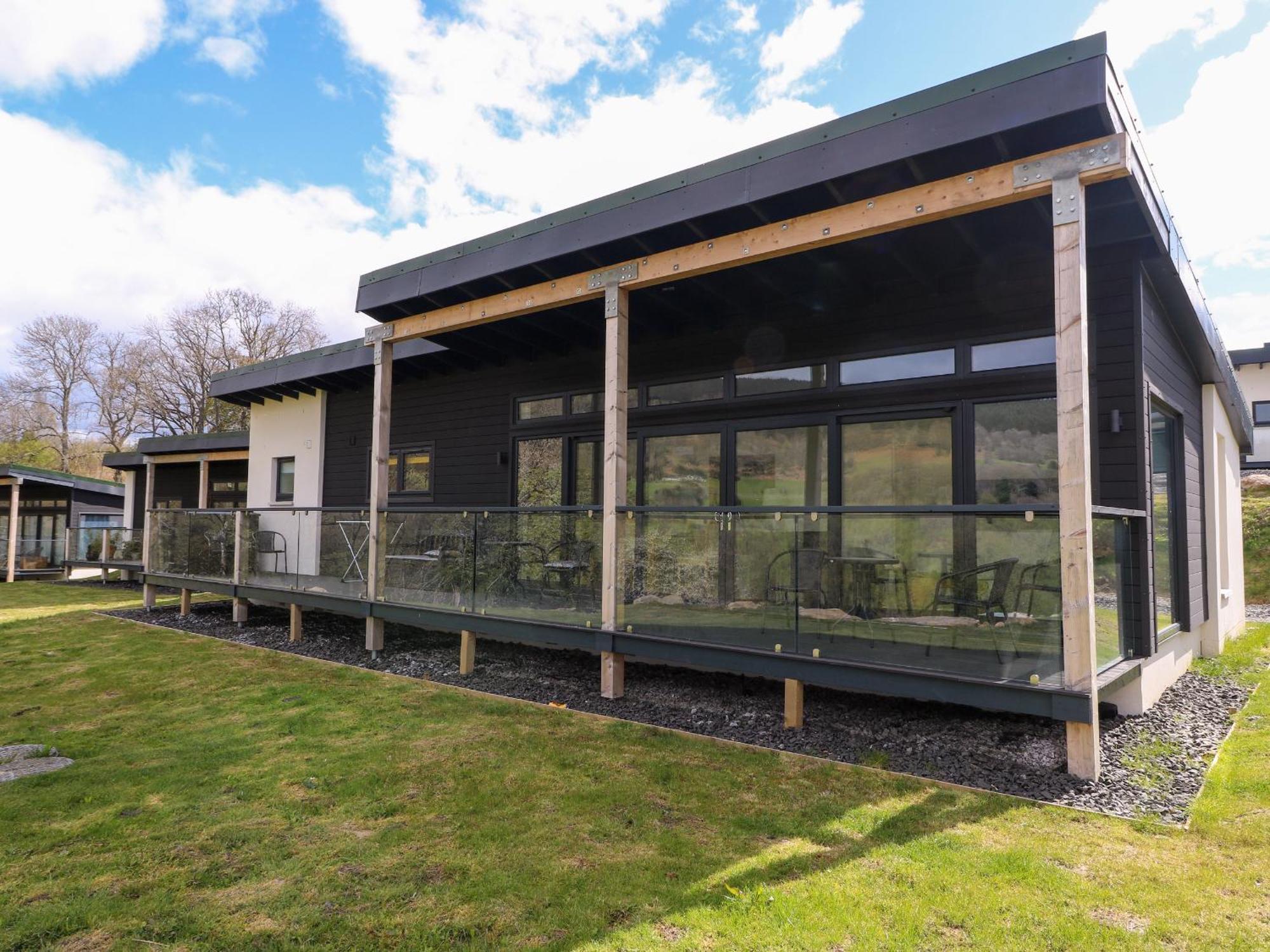2 Strathtay Aberfeldy